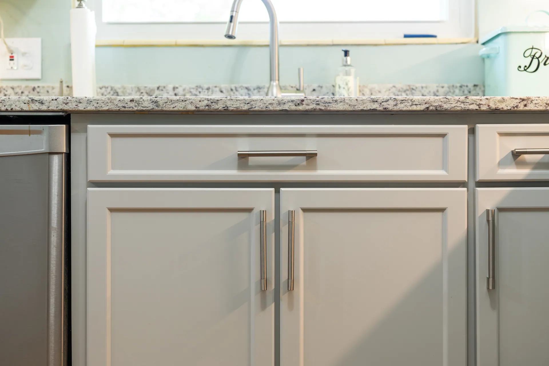 Knoxville Kitchen Cabinet Refacing & Remodeling 1 Kitchen Cabinet Refacing in Knoxville, TN